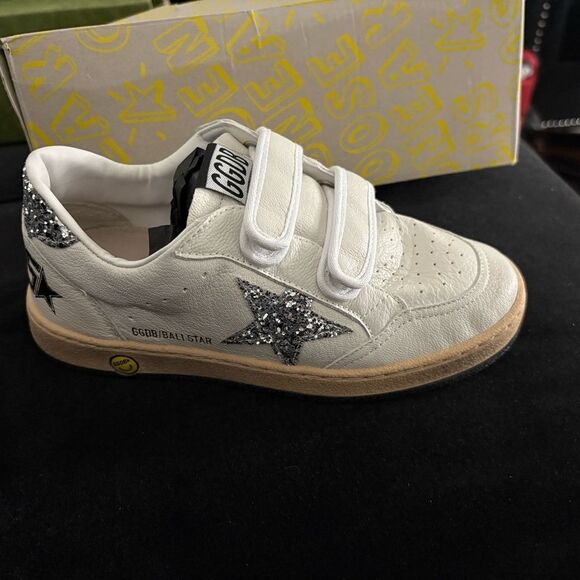 Brand new with box and dustbag Golden Goose Kids White & Silver Sneakers sz 1.5